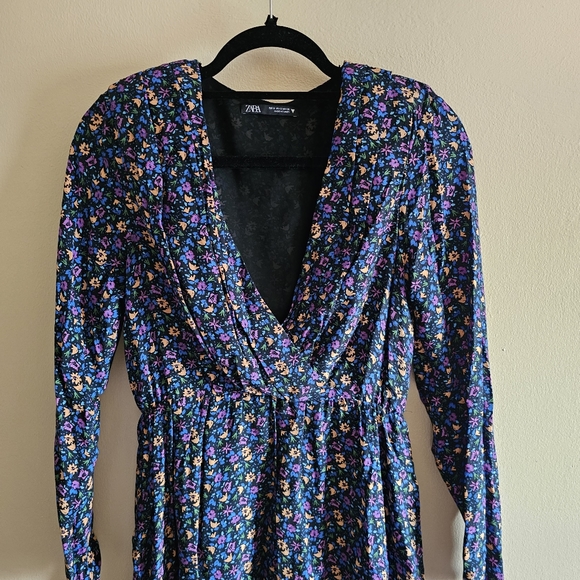 ZARA BLUE FLORAL MINI DRESS - Picture 6 of 9
